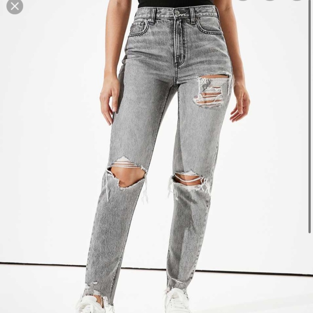 American Eagle mom jeans